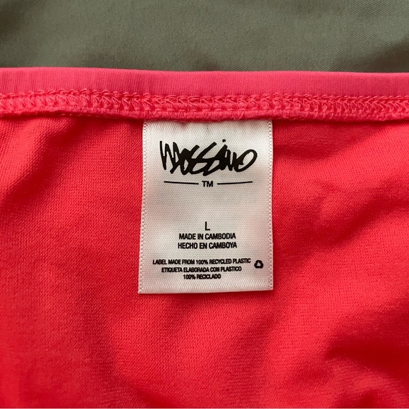 Hot Pink bikini bottoms Mossimo Brand from Target Nice Used Condition Size Large - Picture 3 of 4